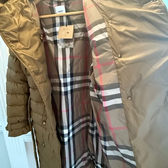 Burberry Tan Puffer Jacket - Picture 6 of 7